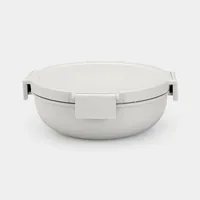 Brabantia Salatbehälter Make & Take Hellgrau - Materialtyp: Kunststoff - Unterteilungsmöglichkeit: Nein - Material: Kunststoff - Detailfarbe: Hellgrau - Mikrowellenfest: Ja - Spülmaschinenfest: Ja