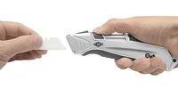 WEDO Cutter CERA-Safeline Safety-Cutter ALU 19 mm - Detailfarbe: Silber - Grau - Klingenform: Trapezklinge - Klingenlänge: 58 mm - Klingenbreite: 19 mm