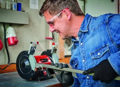 Einhell Doppelschleifer TC-BG 150 - Ausstattung: Ohne Zubehör - Set: Nein - Produktkategorie: Doppelschleifer - Werkzeugaufnahme: Fix - Akkusystem: Netzbetrieb (kein Akku) - Spannung: 230 V