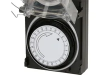 Max Hauri Zeitschaltuhr IP55 24 h Mechanisch - Montage: Zwischenstecker - Kürzeste Schaltzeit: 15 min - Anwendungsbereich: Outdoor - Indoor - Anzahl Schaltpunkte: 24 - Funktionsweise Zeitschaltuhr: Mechanisch - Funktionen: Dauerbetrieb Ein/Aus
