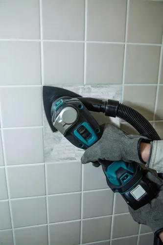 Makita DTM52Z 18V Cordless Multitool