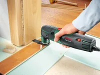 Bosch Multifunktionswerkzeug PMF 220 CE Set - Ausstattung: Ohne Zubehör - Set: Ja - Produktkategorie: Multifunktionswerkzeug - Werkzeugaufnahme: Starlock - Akkusystem: Keine - Funktionen: Sägen - Schaben - Trennen - Schleifen - Fräsen