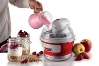 Ariete Glacemaschine Party Time ARI-643-RD 1.5 l, Rot/Weiss - Glacesorte: Frozen Yoghurt - Glace - Sorbet - Füllmenge: 1.5 l - Nachfüllöffnung: Ja - Detailfarbe: Rot - Weiss