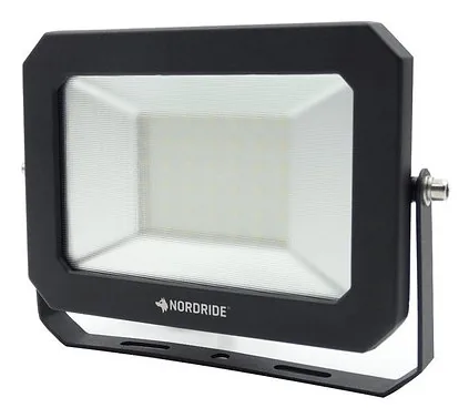Nordride Scheinwerfer FLAT 30 W 5000 K 3450 lm - Betriebsart: Netzbetrieb - Dimmbar: nicht dimmbar - Anwendungsbereich: Outdoor - Lichtfarbe: Kaltweiss/Tageslichtweiss (KW) - Zusätzliche Ausstattung: Keine - Farbtemperatur Kelvin: 5000 K