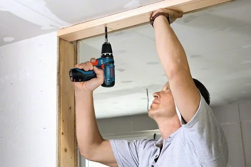 Bosch Professional Akku-Bohrschrauber GSR 12 V-15 + L-Boxx Clic&go Solo - Produktkategorie: Bohrschrauber - Werkzeugaufnahme: Schnellspannbohrfutter 10 mm - Ausstattung: Ohne Akku & Ladegerät - Set: Nein - Kapazität Wattstunden: 0 Wh - Akkusystem: Bosch P