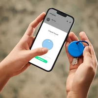 Chipolo Schlüsselfinder POP Gelb - Verbindungsmöglichkeiten: Bluetooth - Verbindungsreichweite Max.: 90 m - System-Kompatibilität: Apple Find My-App