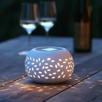 balthasar Solar Outdoor Bowl Weiss - Produkttyp: Windlicht - Betriebsart: Solarbetrieb - Dimmbar: nicht dimmbar - Lampensockel: LED - Lichtfarbe: Warmweiss (WW) - Timerfunktion: Nein