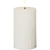 Star Trading LED-Kerze Pillar Flamme Stripe, Ø 7.5 x 15 cm, Weiss - Betriebsart: Batteriebetrieb - Fernbedienung: Nein - Aussenanwendung: Nein - Höhe: 15 cm - Timerfunktion: Ja - Set: Nein