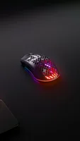 Steel Series Gaming-Maus Aerox 3 Wireless Schwarz - Maus Features: Spritzwassergeschützt - Programmierbare DPI-Einstellung - Staubgeschützt - RGB-Beleuchtung - Daumentaste - Beleuchtung - Bedienungsseite: Rechtshänder - Detailfarbe: Schwarz matt - Schwarz
