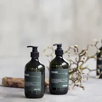 meraki Handseife Harvest Moon 490 ml - Nachhaltigkeit: ECOCERT - Nicht angegeben - Wirkung: Feuchtigkeitsspendend - Reinigend - Packungsgrösse: 490 ml - Geeignete Hauttypen: Alle Hauttypen - Anwender: Herren - Unisex - Eigenschaft: Flüssig