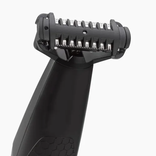 Babyliss Triple S T880E - Rasierart: Nass und Trocken - Körperbereich: Bart - Gesicht - Detailfarbe: Schwarz - Minimale Schnittlänge: 0.2 mm - Maximale Schnittlänge: 3 mm - Trimmer Funktionen: Bartschneider - Präzisionstrimmer - Rasieraufsatz