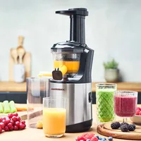 Gastroback Slow Juicer Advanced vital Schwarz/Silber - Materialtyp: Metall - Material: Edelstahl - Ausstattung: Deckel - Tropf-Stopp - Saftauffangbehälter - Detailfarbe: Silber - Schwarz - Gerätetyp: Saftpresse - Set: Nein
