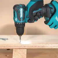 Makita DDF490Z drill 1900 RPM Keyless 1.7 kg Blue, Black
