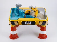 Klein-Toys Caterpillar Sand- und Wasserspieltisch - Altersempfehlung ab: 18 Monaten - Detailfarbe: Gelb - Rot - Grau - Blau - Zertifikate: Keine Zertifizierung