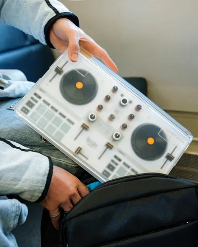 Hercules DJControl Mix Ultra White
