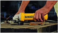 DeWALT DWE4233-QS angle grinder 1400 W 2.45 kg