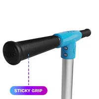INDO Scooter Bug Trampolin Blau - Altersempfehlung ab: 3 Jahren - Ausstattung: Faltbar - Höhenverstellbarer Lenker - Reifentyp: Luftreifen - Nachhaltigkeit: Nicht angegeben - Belastbarkeit: 100 kg - Einsatzgebiet: Freestyle - Freizeit