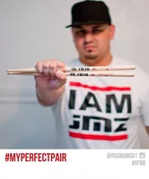 Vic Firth Drumsticks 8D – 1 Paar - Packungsgrösse: 1 Paar - Ausstattung: Standard - Material: Holz - Modell: 8D
