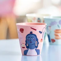 Koziol Trinkbecher Nora M Sisters 300 ml, 1 Stück, Mehrfarbig - Glas Typ: Trinkbecher - Material: Kunststoff - Detailfarbe: Mehrfarbig - Höhe: 8.9 cm - Volumen: 300 ml