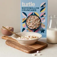 turtle Cerealien mit Marshmallows 300 g - Produkttyp: Getreide - Nährwertangabe pro: 100 g - Energiegehalt (in kj): 1665 KJ - Energiegehalt (in kcal): 398 Kcal - Fett: 2.9 g - Gesättigte Fettsäuren: 0.6 g