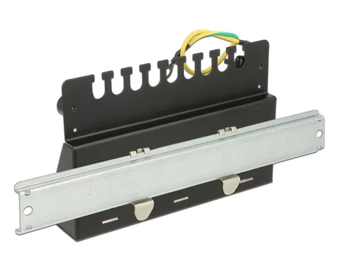 Delock Netzwerkpanel 8 Port Keystone Desktop schwarz - Detailfarbe: Schwarz - Montage: Wand - DIN-Rail - Desktop - Serie: Standard - E-Nr.: 0 - Schirmung: Ja - Schnittstellen: Keystone