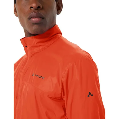 VAUDE Herren Windjacke Me Matera Air glowing red uni Grösse M - Farbe: Rot - Detailfarbe: Rot - Zielgruppe: Herren - Altersgruppe: Erwachsene - Produkttyp: Veloweste - Grösse: M