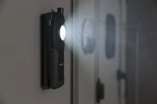 Brennenstuhl Akku-Lampe HL 1000 ACW Li-Ion-Akku, 1000 lm+380 lm, IP54 - Leuchten Kategorie: Akku-Leuchte - Anwendungsbereich: Outdoor - Indoor - Zusätzliche Ausstattung: Keine - Leuchtmittel mitgeliefert: Ja - Leuchtmittel: LED - Schutzklasse: IP54 - IK08