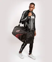Venum Trainer Lite Evo Sports Bags Schwarz/Rot - Nachhaltigkeit: Nicht angegeben - Sportart: Boxen - Farbe: Rot - Schwarz - Produkttyp: Sporttasche - Grösse: One Size