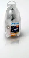 Philips Automotive H7 EasyKit PKW - Anwendungsbereich: PKW - Set: Ja - Leuchten Art: H7 - Leuchtmittel Technologie: Halogen - Lampensockel: Diverse - Farbtemperatur: Neutralweiss (NW)
