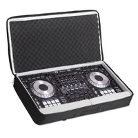 UDG Gear Transporttasche Urbanite XL zu MIDI Controller Sleeve - Breite: 922 mm - Höhe: 492 mm - Tiefe: 135 mm