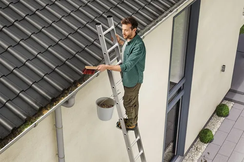 Hailo Einhängetritt SafetyLine - Anzahl Stufen: 1 × - Belastbarkeit: 150 kg - Höhe: 0 cm - Produkttyp: Einhängetritt