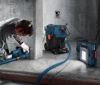 Bosch Professional Nass-/Trockensauger  GAS 35 M AFC - Motorleistung: 1380 W - Staubbehältervolumen: 35 l - Gewicht: 12.4 kg - Schlauchlänge: 5 m - Gerätesteckdose: Ja - Blasfunktion: Nein