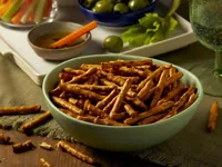 Dr. Schär Salinis Sticks Pretzel snacks