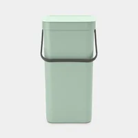 Brabantia Recyclingbehälter Sort & Go 16 l, Hellgrün - Material: Kunststoff - Fassungsvermögen: 16 l - Anzahl Behälter: 1 - Detailfarbe: Hellgrün - Form: Eckig