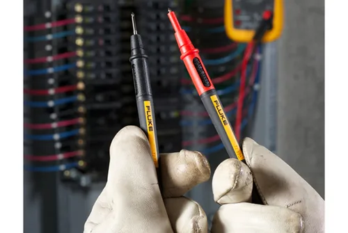 Fluke Messleitung TL175E CAT II, CAT II 1000 V, CAT III 1000 V - Zubehörtyp: Messleitung - Schnittstellen: Bananenstecker - Set: Nein - Kabellänge: 120 cm
