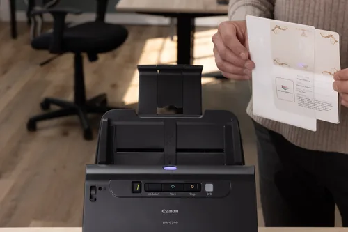 Canon imageFORMULA DR-C240 Dokumentenscanner A4 45 S./Min USB 2.0 Duplex