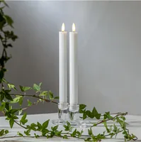 Star Trading LED-Stabkerzen Set Flamme Stripe, 25 cm, Weiss, 2 Stück - Betriebsart: Batteriebetrieb - Fernbedienung: Nein - Aussenanwendung: Nein - Höhe: 25 cm - Timerfunktion: Ja - Set: Ja
