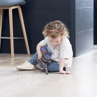 Casdon Reinigungs-Spielzeug Dyson Staubsauger V8 Cord Free - Kategorie: Haushaltsgeräte - Altersempfehlung ab: 3 Jahren - Material: Kunststoff - Eigenschaften: Keine Eigenschaft - Zertifikate: Keine Zertifizierung