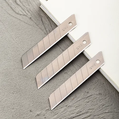 DELI Ersatzmesser für Cuttermesser 18mm 10 Stück