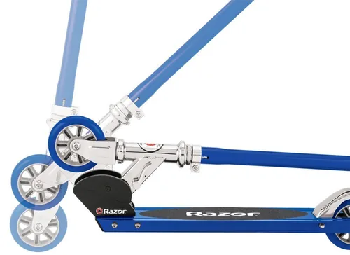 Razor Scooter S Sport, Blue - Altersempfehlung ab: 6 Jahren - Ausstattung: Fussbremse - Reifentyp:  Kunststoffreifen - Nachhaltigkeit: Nicht angegeben - Belastbarkeit: 100 kg - Einsatzgebiet: Freizeit