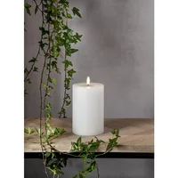 Star Trading LED-Kerze Pillar Flow Big, 17.5 cm, Weiss - Betriebsart: Batteriebetrieb - Fernbedienung: Nein - Aussenanwendung: Nein - Höhe: 17.5 cm - Timerfunktion: Ja - Set: Nein