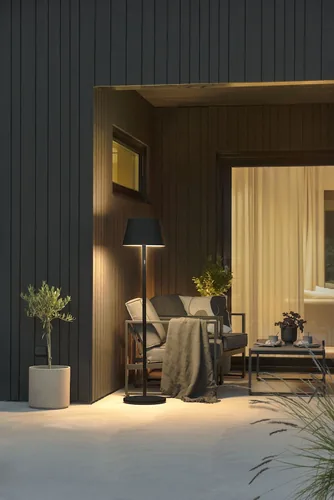 Konstsmide Stehleuchte Pomezia USB, Weiss - Betriebsart: Akkubetrieb - Lampensockel: LED fest verbaut - Smart Home: Nicht kompatibel - Farbtemperatur Kelvin: 2700 K - 3000 K - 4000 K - Anwendungsbereich: Outdoor - Gesamtleistung: 10 W