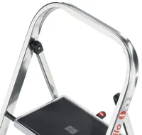Hailo Trittleiter K70 Standard Line 3 Stufen - Höhe: 69 cm - Belastbarkeit: 150 kg - Produkttyp: Stehleiter - Anzahl Stufen: 3 ×