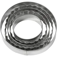 Creativ Company Guetzli-Ausstecher-Set 8 cm 5 Stück, Kreise - Detailfarbe: Silber - Materialtyp: Metall - Material: Metall - Set: Ja - Stehkeks: Nein - Verpackungseinheit: 5 Stück