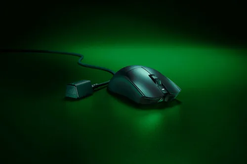 Razer Gaming-Maus Viper V3 Pro - Maus Features: Daumentaste - Programmierbare Tasten - Bedienungsseite: Rechtshänder - Detailfarbe: Schwarz - Gewicht: 54 g - Verbindungsart: Kabellos - Schnittstelle: USB-C