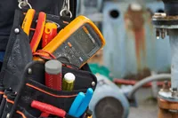 Fluke Multimeter 87 V MAX E2 Combo Kit - Anwendungsbereich: Elektrotechnik - Industrie - Betriebsart: Batteriebetrieb - Funktionen: Diodentest-Funktion - Frequenzmessung - Gleichspannung - Gleichstrom - Kapazitätsmessung - Temperaturmessung - Wechselspann