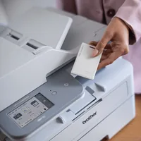 Brother Multifunktionsdrucker MFC-L2980DW - Druckertyp: Schwarz-Weiss - Total Fassungsvermögen Papierzuführungen: 250 Seiten - Mobildruck: Ja - Anzahl Papierzuführungen (maximal): 1 - Druckgeschwindigkeit (farbig): 0 ppm - Druckgeschwindigkeit (schwarz-we