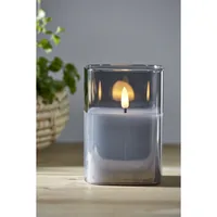 Star Trading LED-Kerze Pillar Flamme Ø 9 x 12.5 cm, Schwarz - Betriebsart: Batteriebetrieb - Fernbedienung: Nein - Aussenanwendung: Nein - Höhe: 12.5 cm - Timerfunktion: Ja - Set: Nein