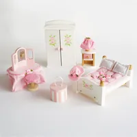 LE TOY VAN Puppenhausmöbel Schlafzimmer Möbel Set - Altersempfehlung ab: 3 Jahren - Material: Stoff - Filz - Holz - Höhe: 0 cm - Eigenschaften: Keine Eigenschaft - Zertifikate: Keine Zertifizierung