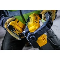 DEWALT Akku-Baustellenleuchte DCL077 12/18 V, Solo - Anwendungsbereich: Werkstatt - Leuchten Kategorie: Handleuchte - Zusätzliche Ausstattung: Keine - Leuchtmittel mitgeliefert: Ja - Leuchtmittel: LED - Schutzklasse: Keine